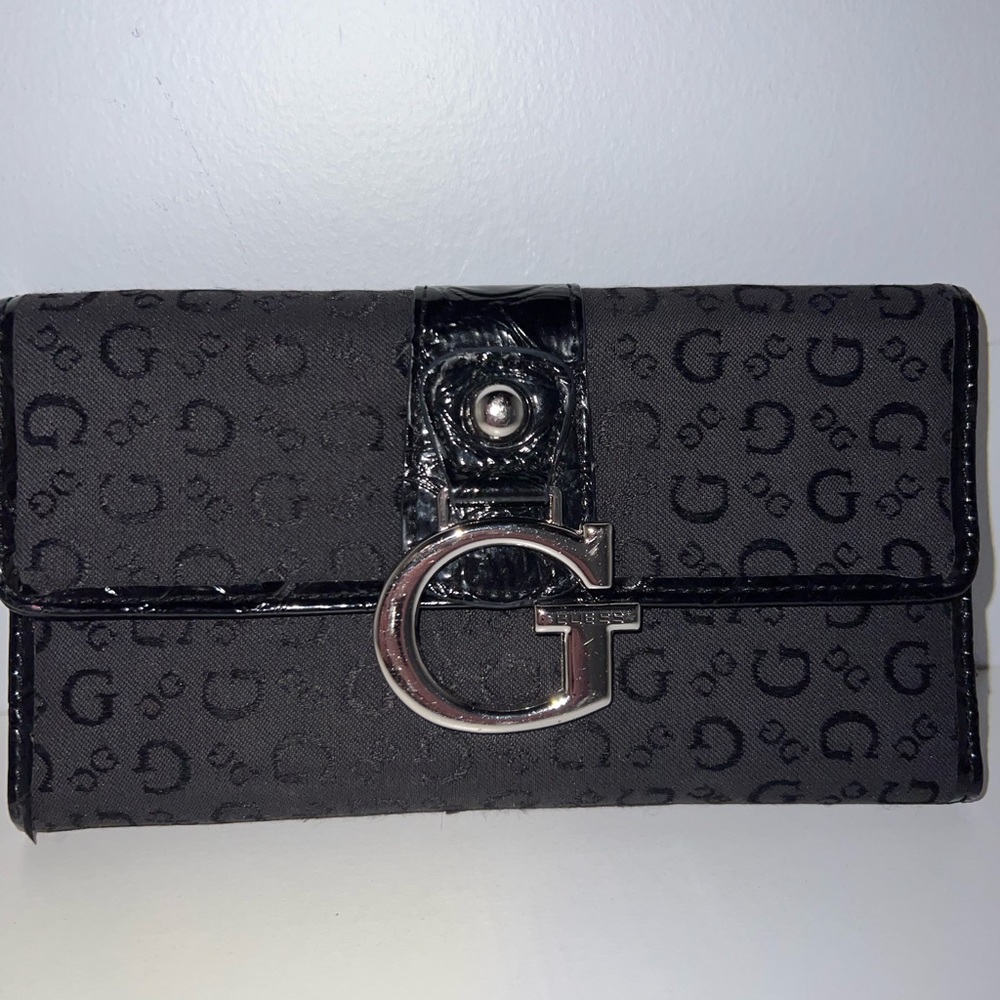 Vintage Guess Wallet